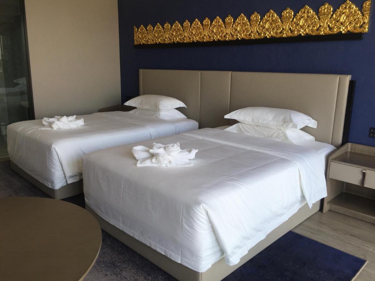 Tian Yi International Hotel 天艺国际酒店 Phnom Penh Exterior foto
